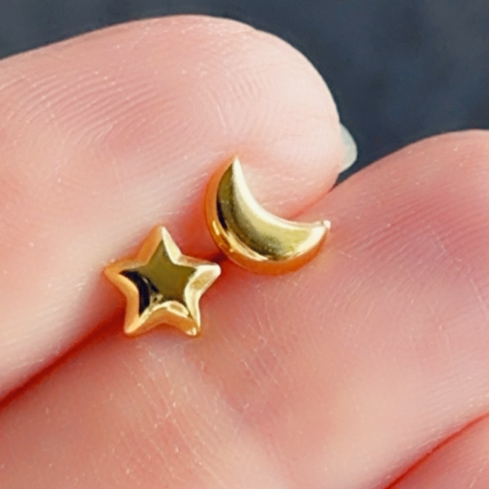 14K Gold Vermeil Celestial Mismatched Star & Moon Stud Earrings - Picture 3 of 11